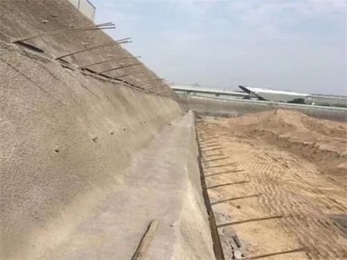 红古河道边坡加固